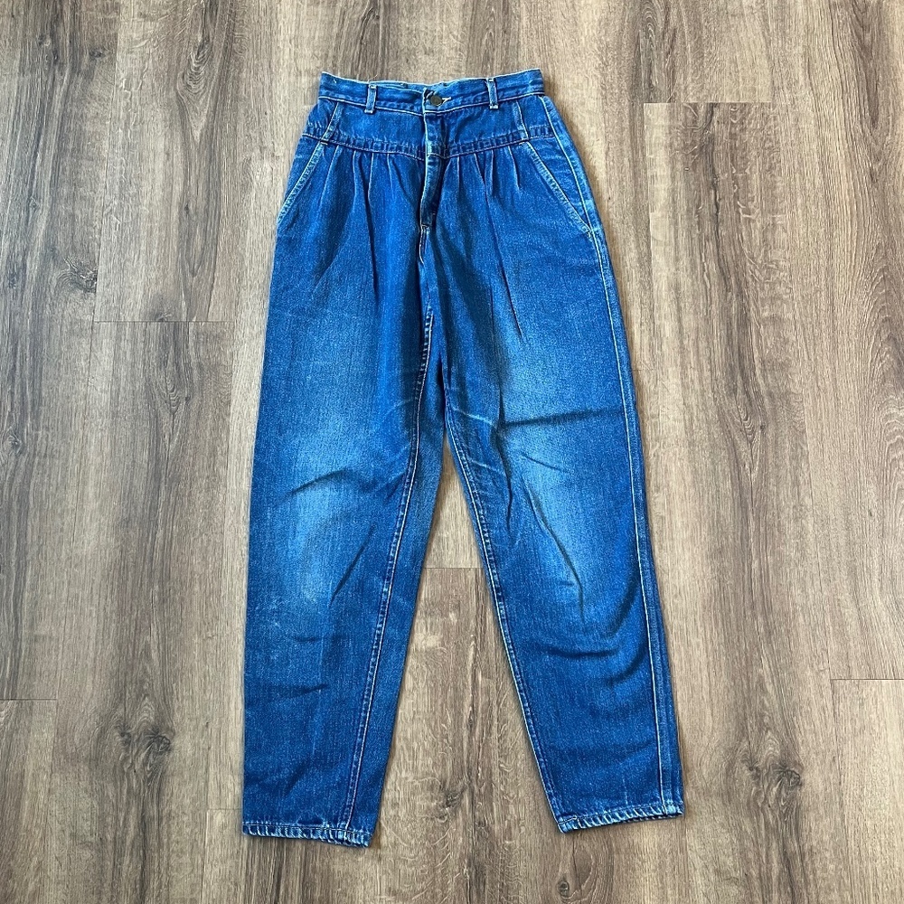 Vintage Lee V Yoke Front Pleated High Waisted Mom Jeans Size S (25 high waist)